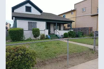 940 W 78th Street, Los Angeles, CA 90044 - Photo 2
