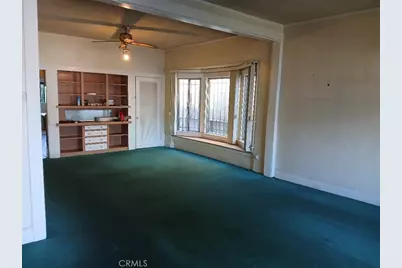 940 W 78th Street, Los Angeles, CA 90044 - Photo 12