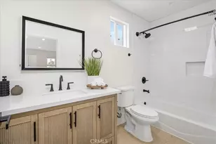 16619 Lake Ave, Paramount, CA 90723 - Photo 50