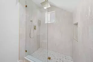 1676 W 24th, Los Angeles, CA 90007 - Photo 14