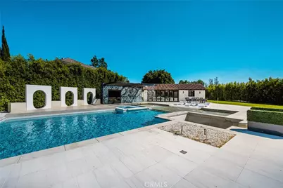 10282 Old Lamplighter Lane, Villa Park, CA 92861 - Photo 14