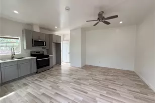1018 W 67th, Los Angeles, CA 90044 - Photo 12
