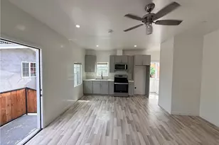 1018 W 67th, Los Angeles, CA 90044 - Photo 14