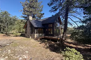 1684 Pinehurst Dr, Lake Arrowhead, CA 92352 - Photo 1