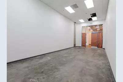 750 S Oxford, Los Angeles, CA 90005 - Photo 16