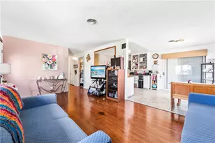 10271 Garrett Rd, Stanton, CA 90680 - Photo 6