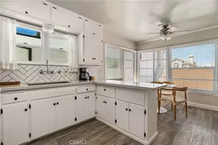 118 Emerald, Newport Beach, CA 92662 - Photo 22