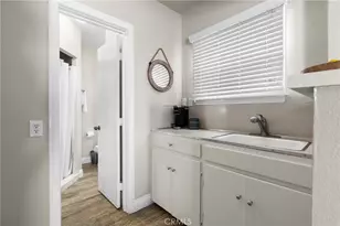118 Emerald, Newport Beach, CA 92662 - Photo 16