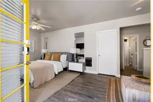 118 Emerald, Newport Beach, CA 92662 - Photo 14