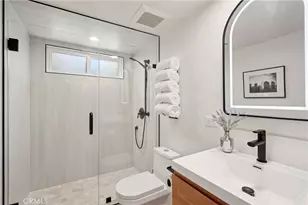 11721 Norgrove Ln, Rossmoor, CA 90720 - Photo 10