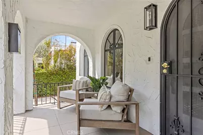 1519 Courtney Avenue, Los Angeles, CA 90046 - Photo 8