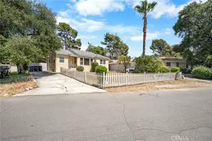 2637 Mayfield, La Crescenta, CA 91214 - Photo 2