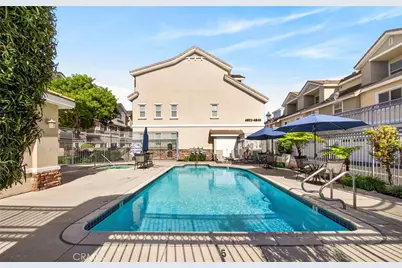 4842 Sapphire, Cypress, CA 90630 - Photo 18