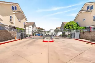 4842 Sapphire, Cypress, CA 90630 - Photo 22