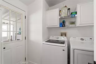 21851 Newland Square, Huntington Beach, CA 92646 - Photo 32
