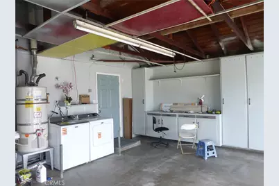 8881 Albatross Dr, Huntington Beach, CA 92646 - Photo 28