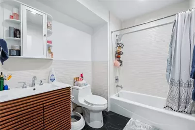 473 E 55th Street, Long Beach, CA 90805 - Photo 18