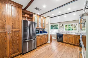 1821 Mandeville Canyon, Los Angeles, CA 90049 - Photo 20