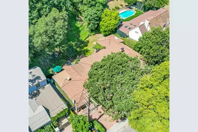 1821 Mandeville Canyon, Los Angeles, CA 90049 - Photo 52