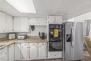 11812 Fortney Dr, Anaheim, CA 92804 - Photo 34