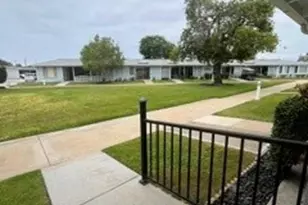 13824 Fresh Meadow Ln M3-13B, Seal Beach, CA 90740 - Photo 2