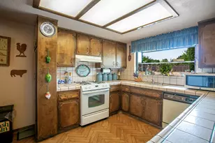 9102 Camphor, Hesperia, CA 92345 - Photo 12