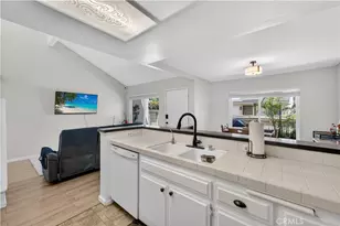 1363 N Schooner, Anaheim, CA 92801 - Photo 10