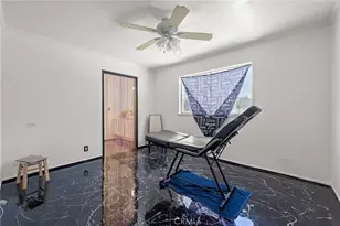 28975 Gladiolus Dr, Canyon Country, CA 91387 - Photo 20