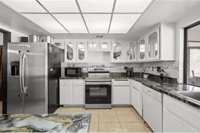 28975 Gladiolus Drive, Canyon Country, CA 91387 - Photo 8