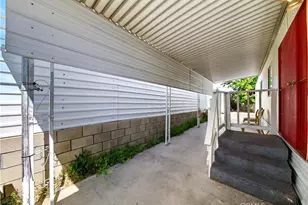 15668 Calico, Victorville, CA 92395 - Photo 6