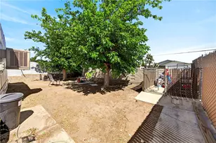 15668 Calico, Victorville, CA 92395 - Photo 12
