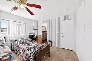 15668 Calico, Victorville, CA 92395 - Photo 32