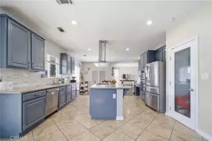 11276 Bridle Ln, Victorville, CA 92392 - Photo 14