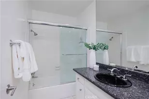 4657 Hazelnut Ave, Seal Beach, CA 90740 - Photo 18