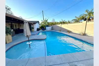 12746 Martha Ann Drive, Los Alamitos, CA 90720 - Photo 2