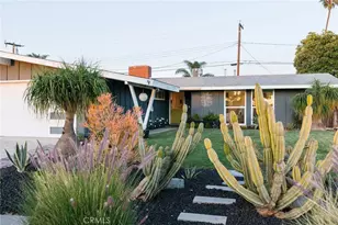 2566 Oxford, Costa Mesa, CA 92626 - Photo 2