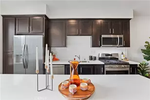 15 Bigsby Dr, Stanton, CA 90680 - Photo 4