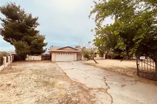15151 Tonikan Ct, Apple Valley, CA 92307 - Photo 12