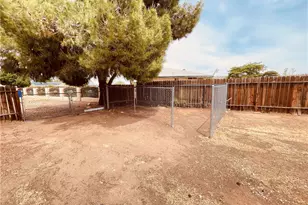 15151 Tonikan Ct, Apple Valley, CA 92307 - Photo 58