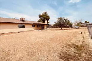 15151 Tonikan Ct, Apple Valley, CA 92307 - Photo 50