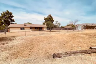 15151 Tonikan Ct, Apple Valley, CA 92307 - Photo 62