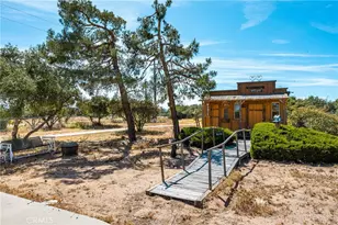 7788 Columbine, Oak Hills, CA 92344 - Photo 56