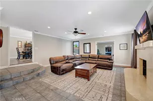 2916 Charlemagne Ave, Long Beach, CA 90815 - Photo 6