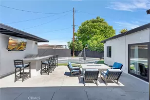 2916 Charlemagne Ave, Long Beach, CA 90815 - Photo 22