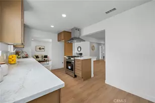 725 N Hanover, Anaheim, CA 92801 - Photo 12