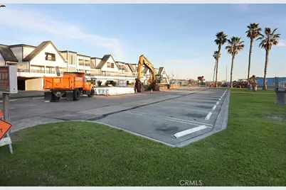 17185 Pacific Coast Hwy, Huntington Beach, CA 92649 - Photo 44