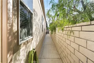 23301 Ridge Route, Laguna Hills, CA 92653 - Photo 32