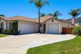 21911 Heliotrope Ln, Wildomar, CA 92595 - Photo 2