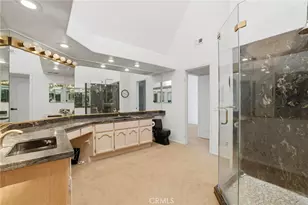 520 Lexington Ct, Long Beach, CA 90803 - Photo 4