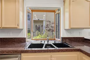 520 Lexington Ct, Long Beach, CA 90803 - Photo 32